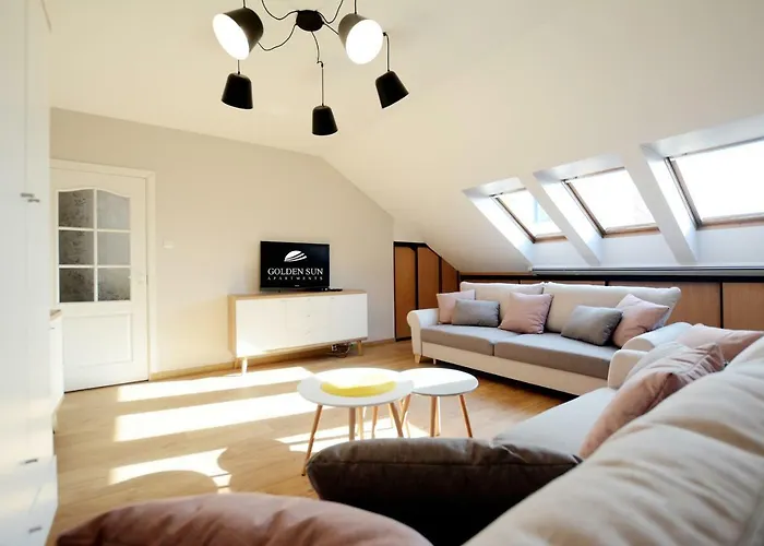 Morski2-100m Od Plazy *