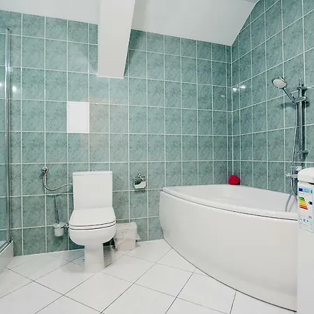 Morski2-100m Od Plazy Kołobrzeg